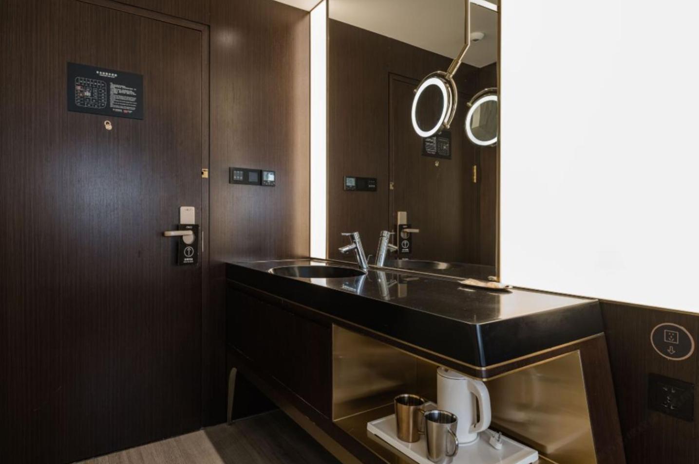 Citigo Hotel Shanghai Jingan ภายนอก รูปภาพ